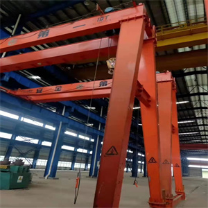 SEMI GANTRY CRANE
