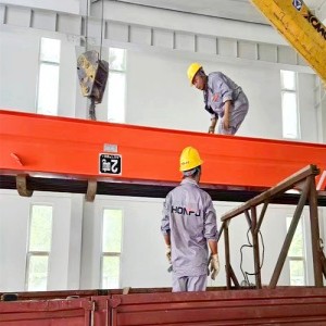 SINGLE GIRDER OVERHEAD CRANE