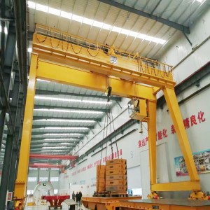 DOUBLE GIRDER GANTRY CRANE