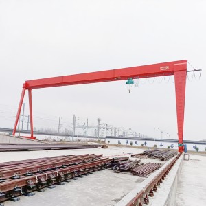 SINGLE GIRDER GANTRY CRANE