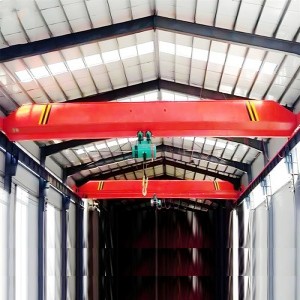 SINGLE GIRDER OVERHEAD CRANE