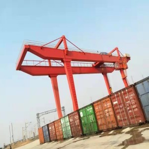 DOUBLE GIRDER GANTRY CRANE