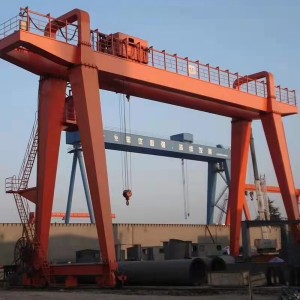 DOUBLE GIRDER GANTRY CRANE