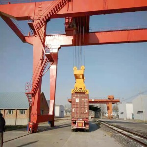 DOUBLE GIRDER GANTRY CRANE
