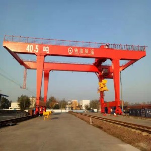 DOUBLE GIRDER GANTRY CRANE